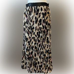 Esqualo long pleated animal print skirt Beautiful dot texture Black Pink Gold 12